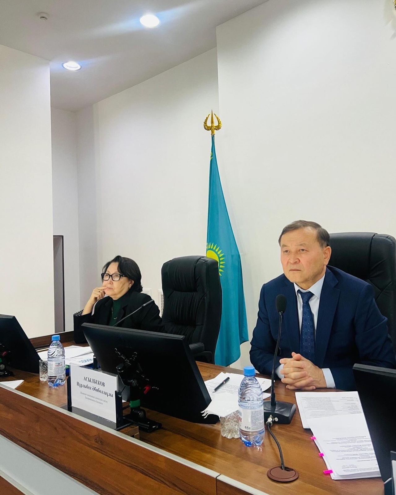 Управление здравоохранения города Шымкент организовало очередной штаб по актуальным вопросам обязательного социального медицинского страхования.