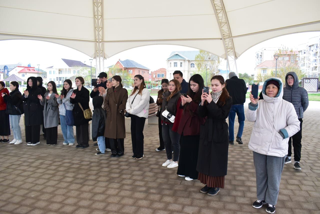 «Мәңгілік естелік» патриоттық әндер кеші өтті