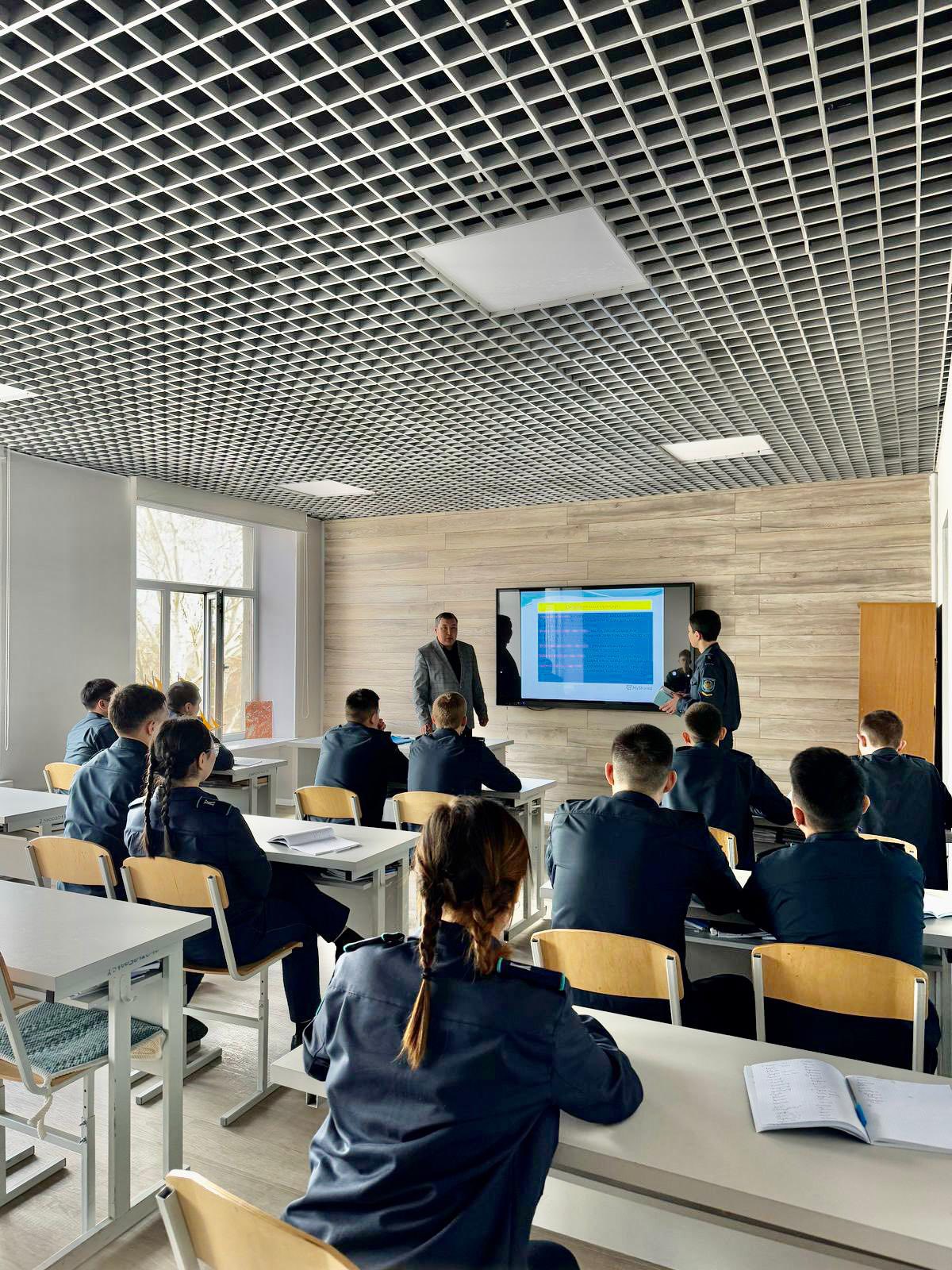 Қарағанды академиясында тақырыптық дәріс өтті