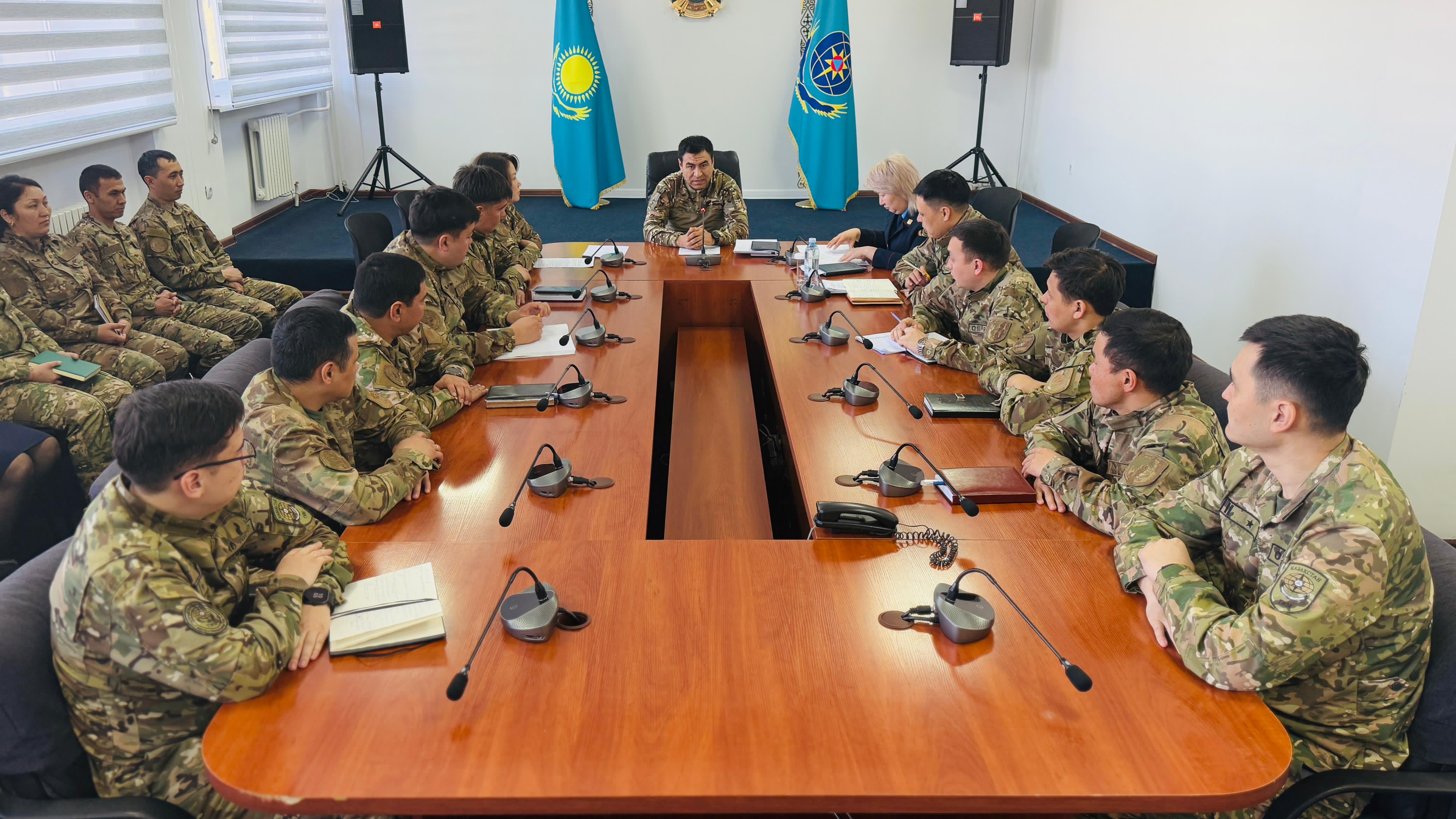 Сыбайлас жемқорлыққа қарсы қызмет Жетісу облысы ТЖД жеке құрамымен кездесу өткізді