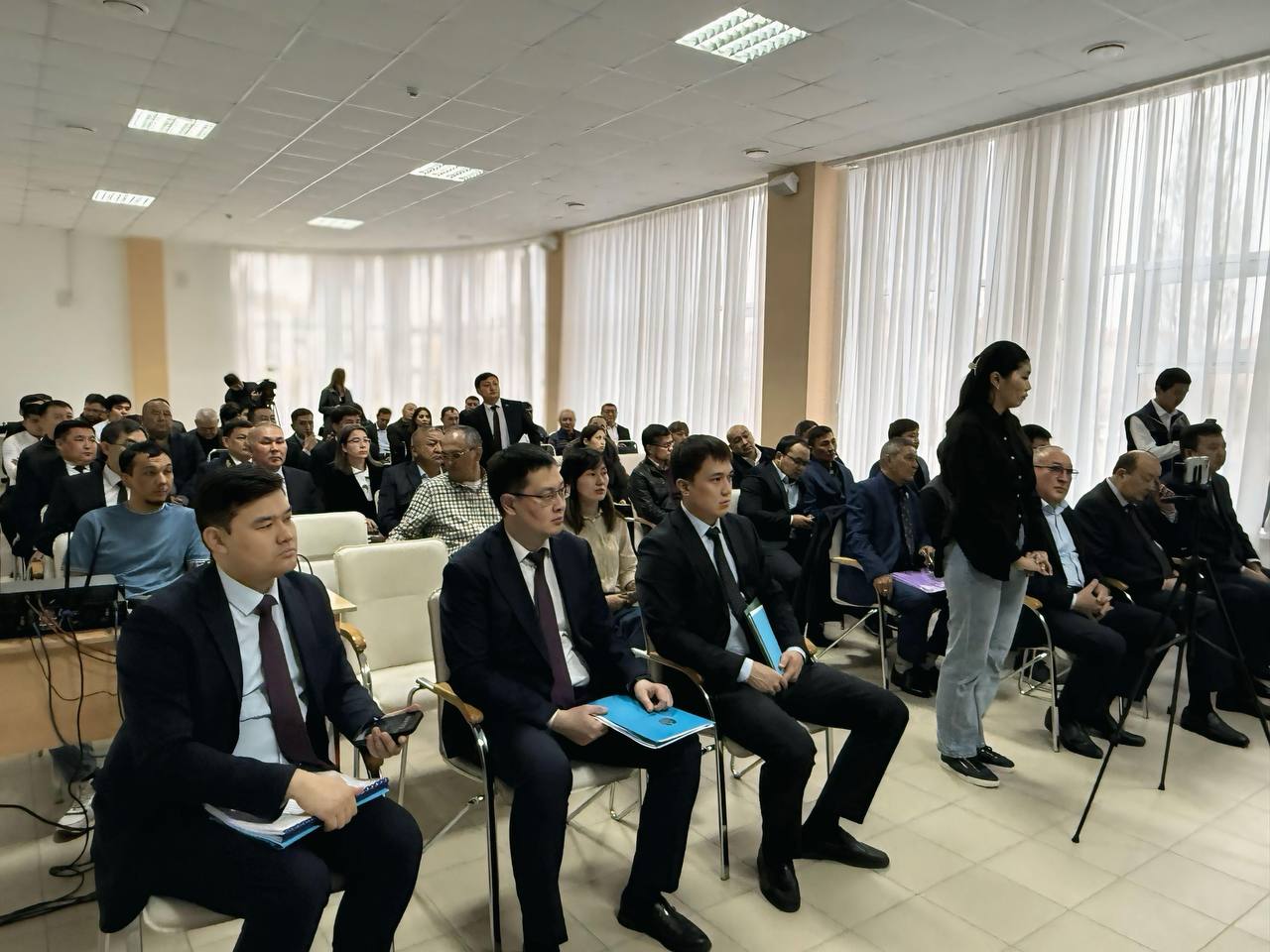 Көлік вице-министрі Сәтжан Аблалиев Ақтөбе өңірінің тұрғындарымен кездесті