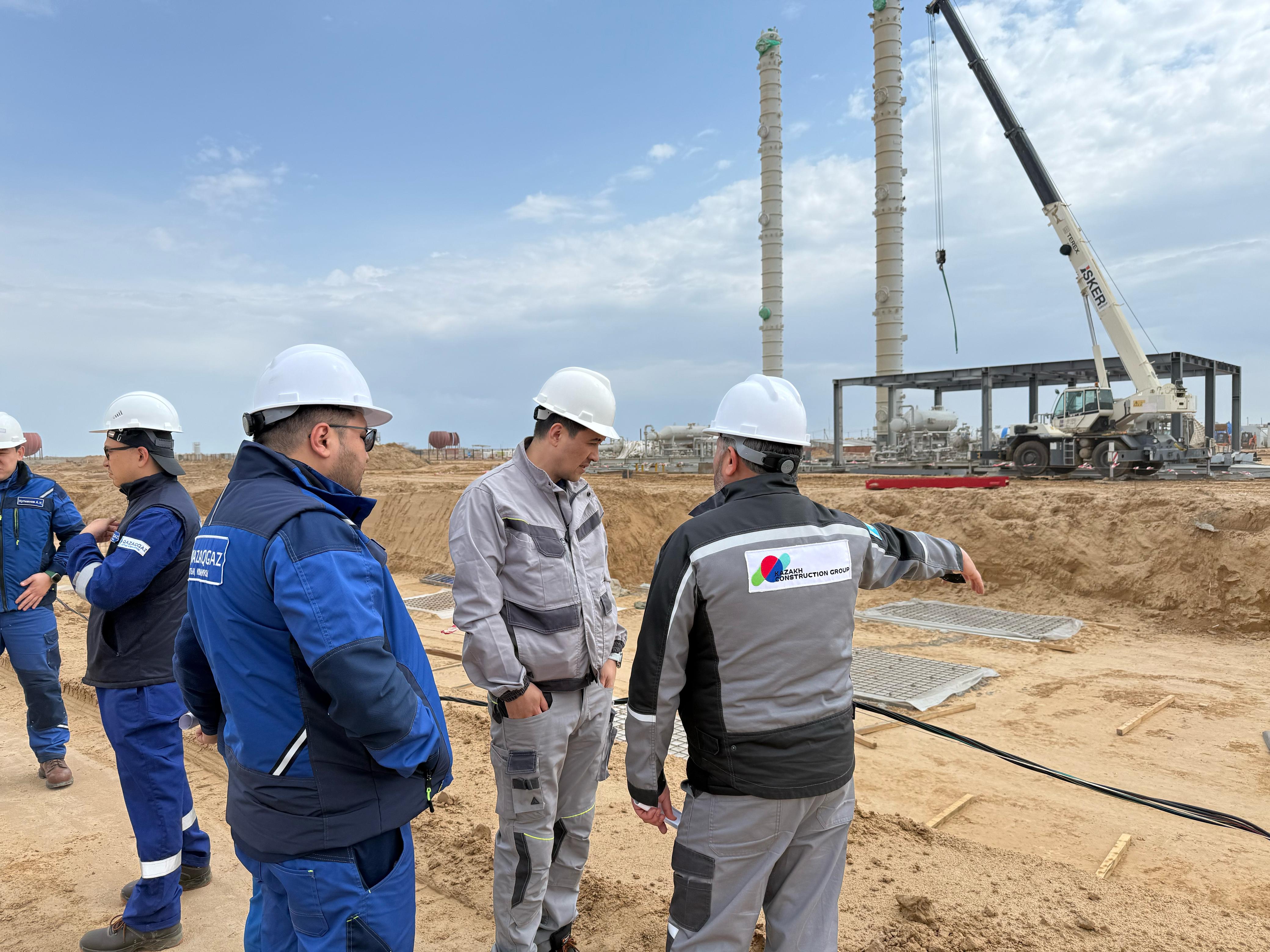 Қазақстанда газ өңдеу зауытының құрылысы барысы туралы