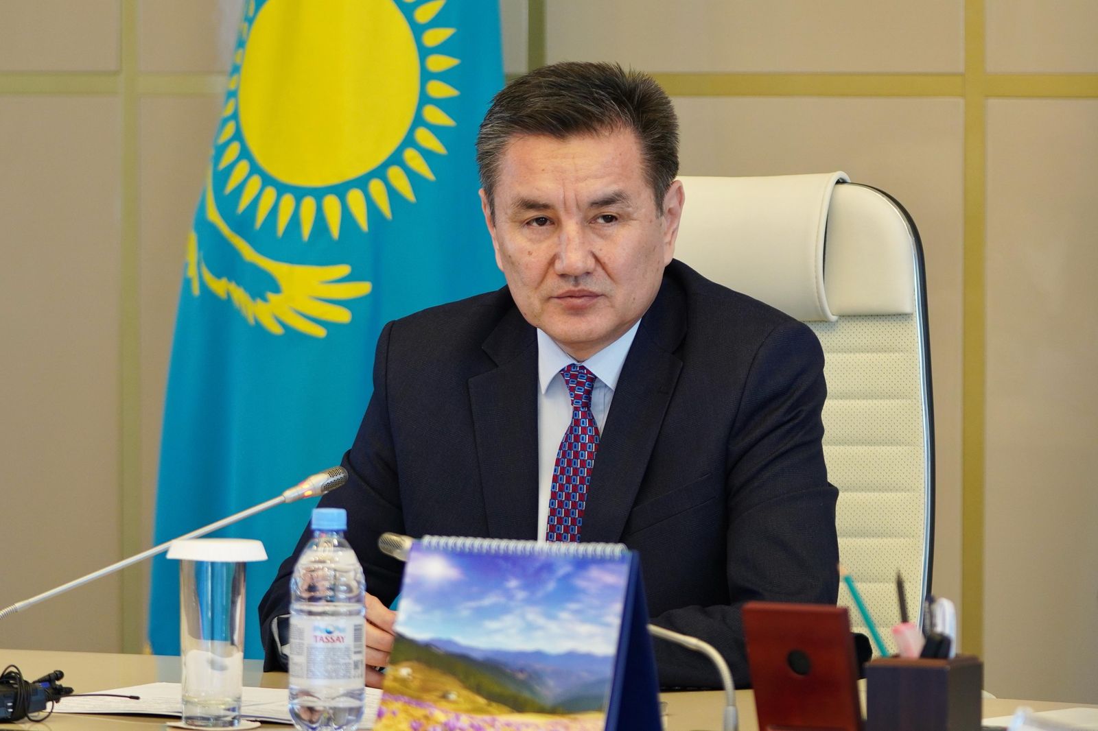 ШҚО әкімі ШҚО ҚХА кеңесінің отырысын өткізді