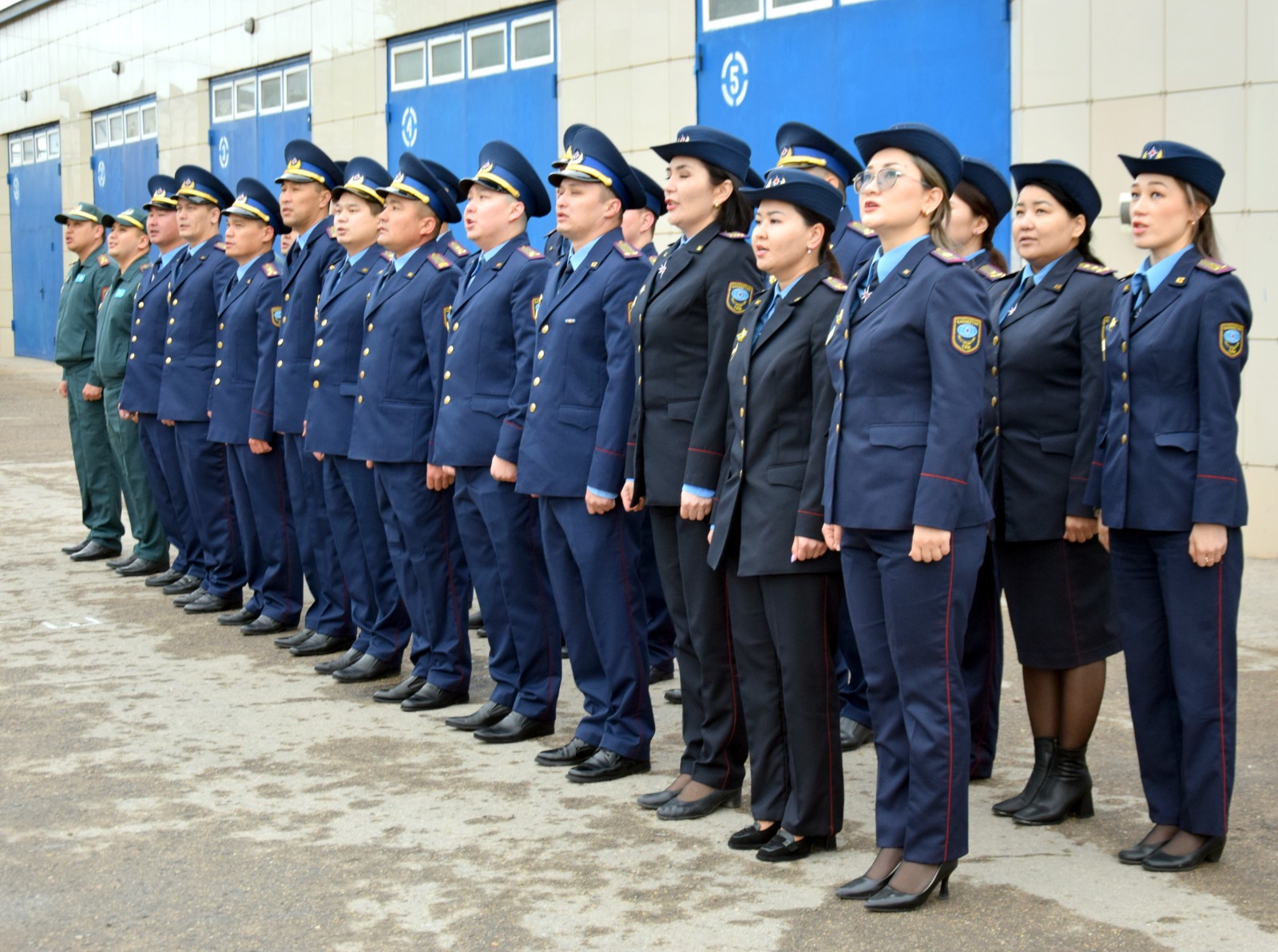 Маңғыстау облысы ТЖД жазғы киім нысанына көшу бойынша саптық байқау өткізілді