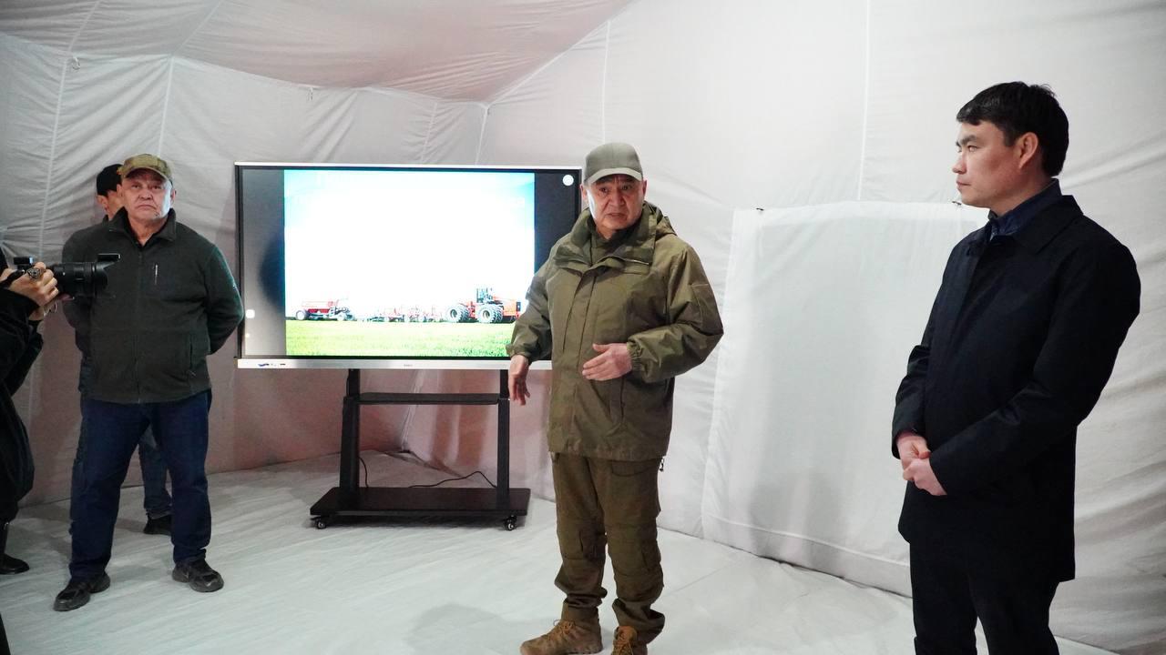 Марат Ахметжанов Жарқайың ауданының диқандарымен кездесті