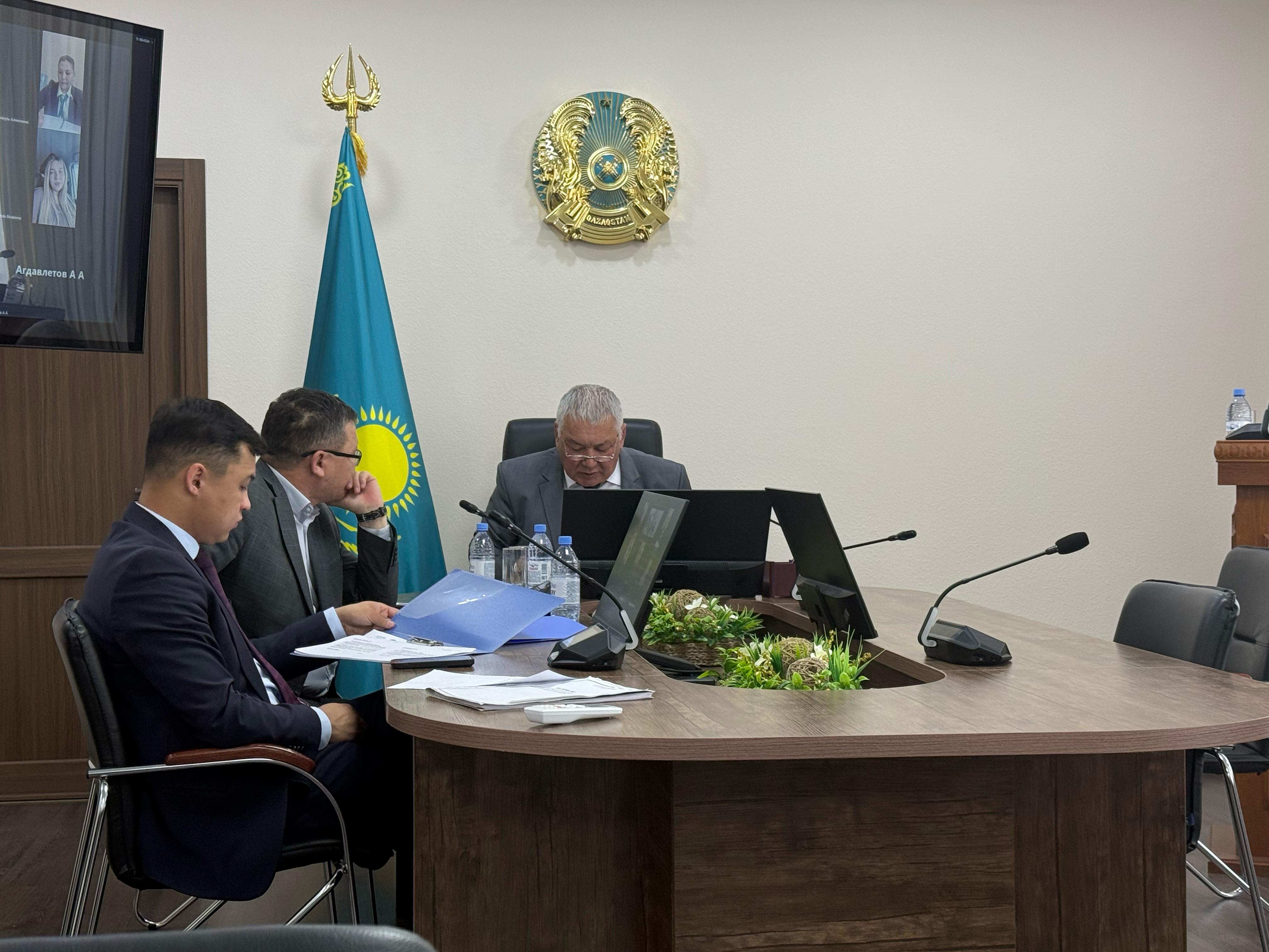 2025 жылғы 14 сәуірде онлайн трансляция режимінде Қостанай аудандық мәслихатының кезектен тыс сессиясы өтті