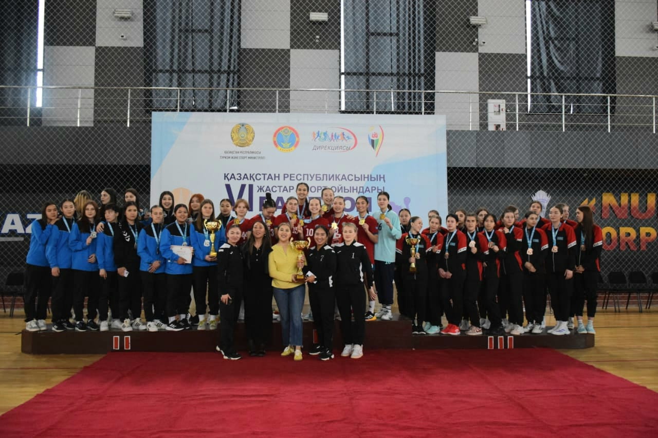 Астаналық гандболшылар VI жастар ойындарының чемпионы атанды