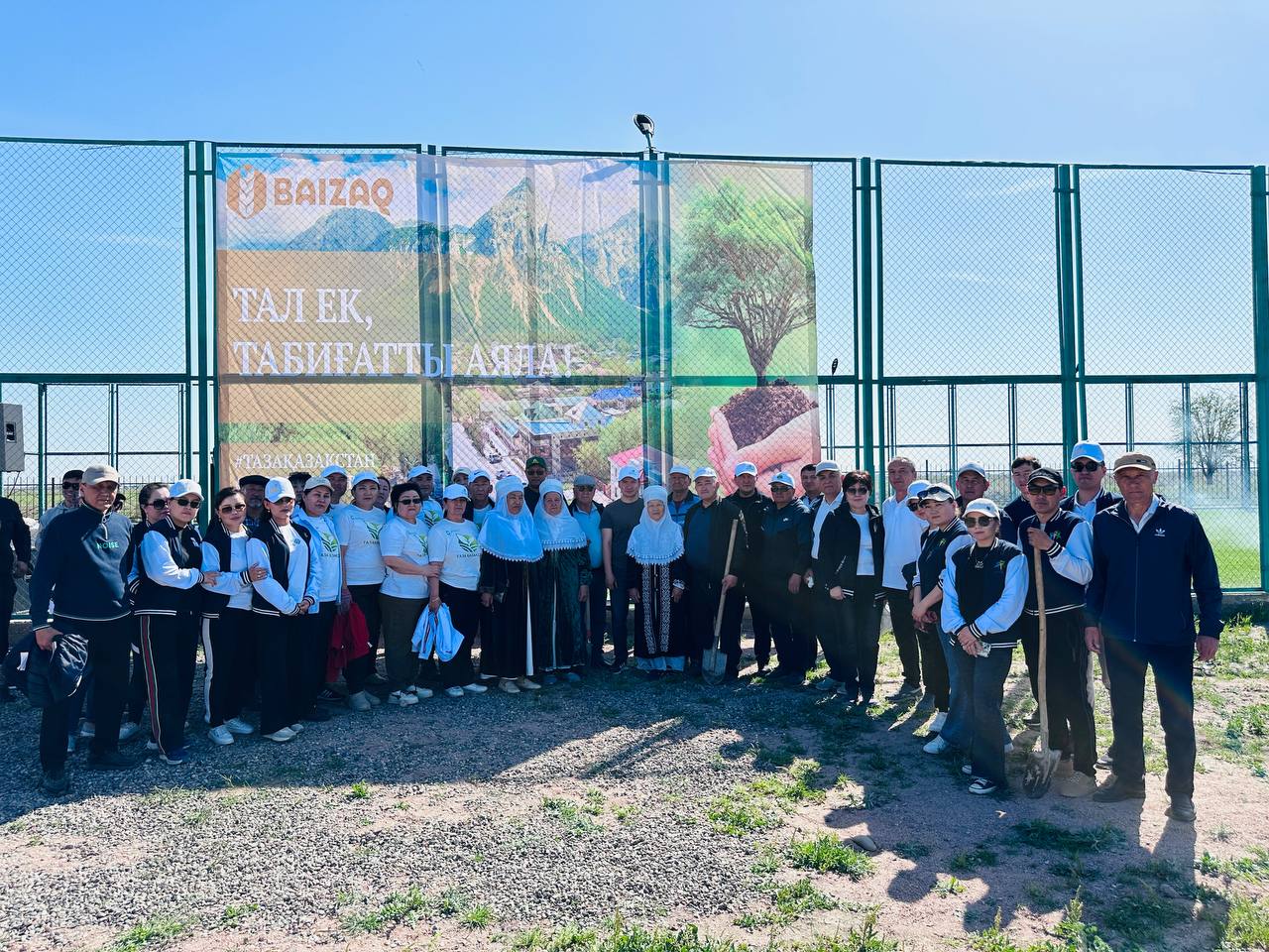 «TAZALIKE» ЖОБАСЫ Сеңкібай ауылындағы сенбілік жұмыстары