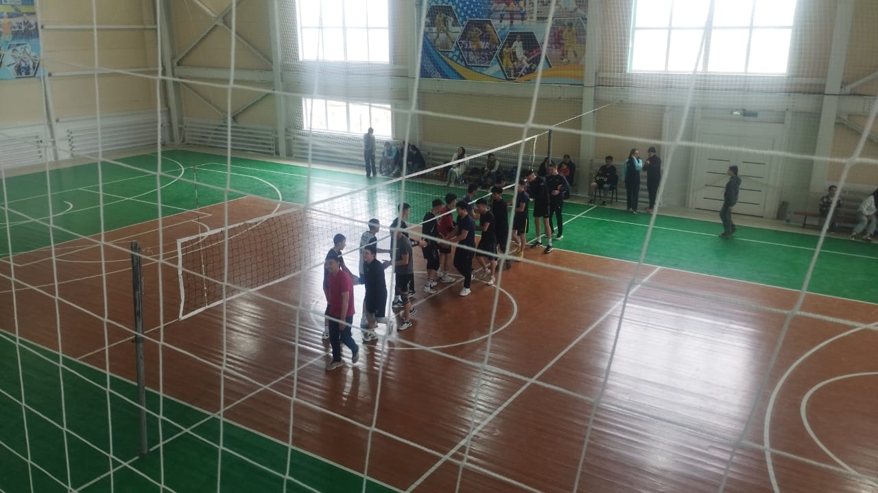 Архангелка ауылдық округінің спортшылар командасы ерлер арасында волейболдан "Ақ бидай"жазғы спорт мерекесі бағдарламасына қатысты.