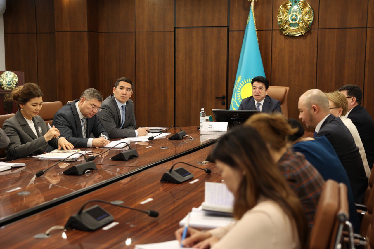 Еліміздің үздік ұстаздары мектептерге тәлімгерлік етеді