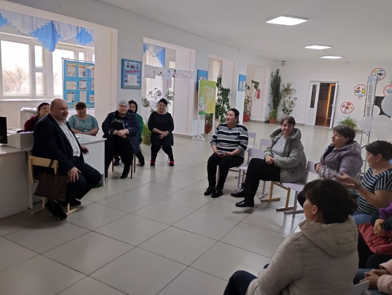 Дубровное ауылдық округінің Михайловка ауылында келесі бағыттар бойынша тұрғындармен кездесу өткізілді: