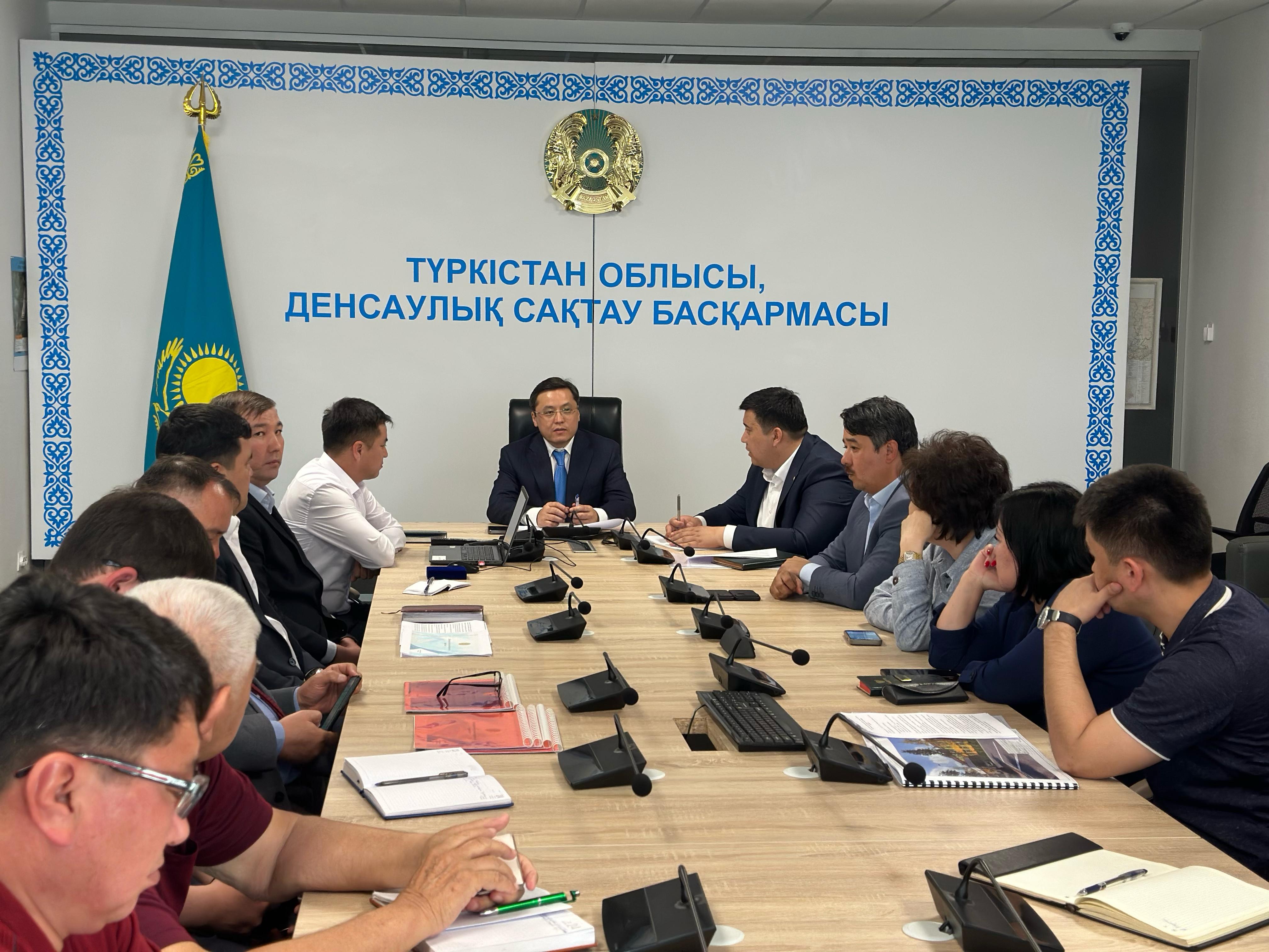 ТҮРКІСТАН: КҮРДЕЛІ ЖӨНДЕУ – АУЫЛ МЕДИЦИНАСЫНА СЕРПІН БЕРЕДІ