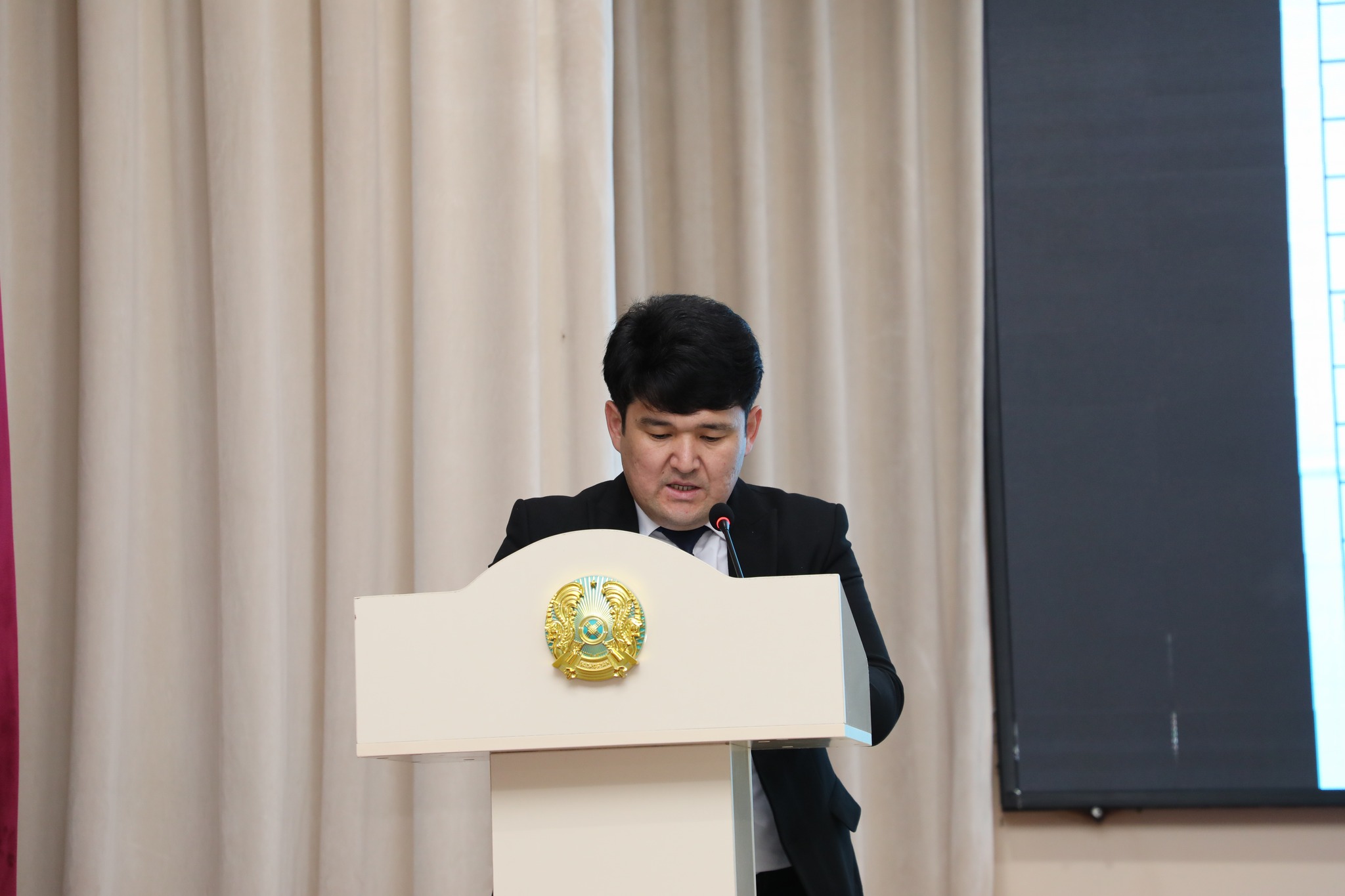 МАҚТААРАЛДА ХАЛЫҚТЫҢ ДЕНСАУЛЫҒЫН ҚОРҒАУ МӘСЕЛЕЛЕРІ ЖӨНІНДЕ ЖИЫН ӨТТІ