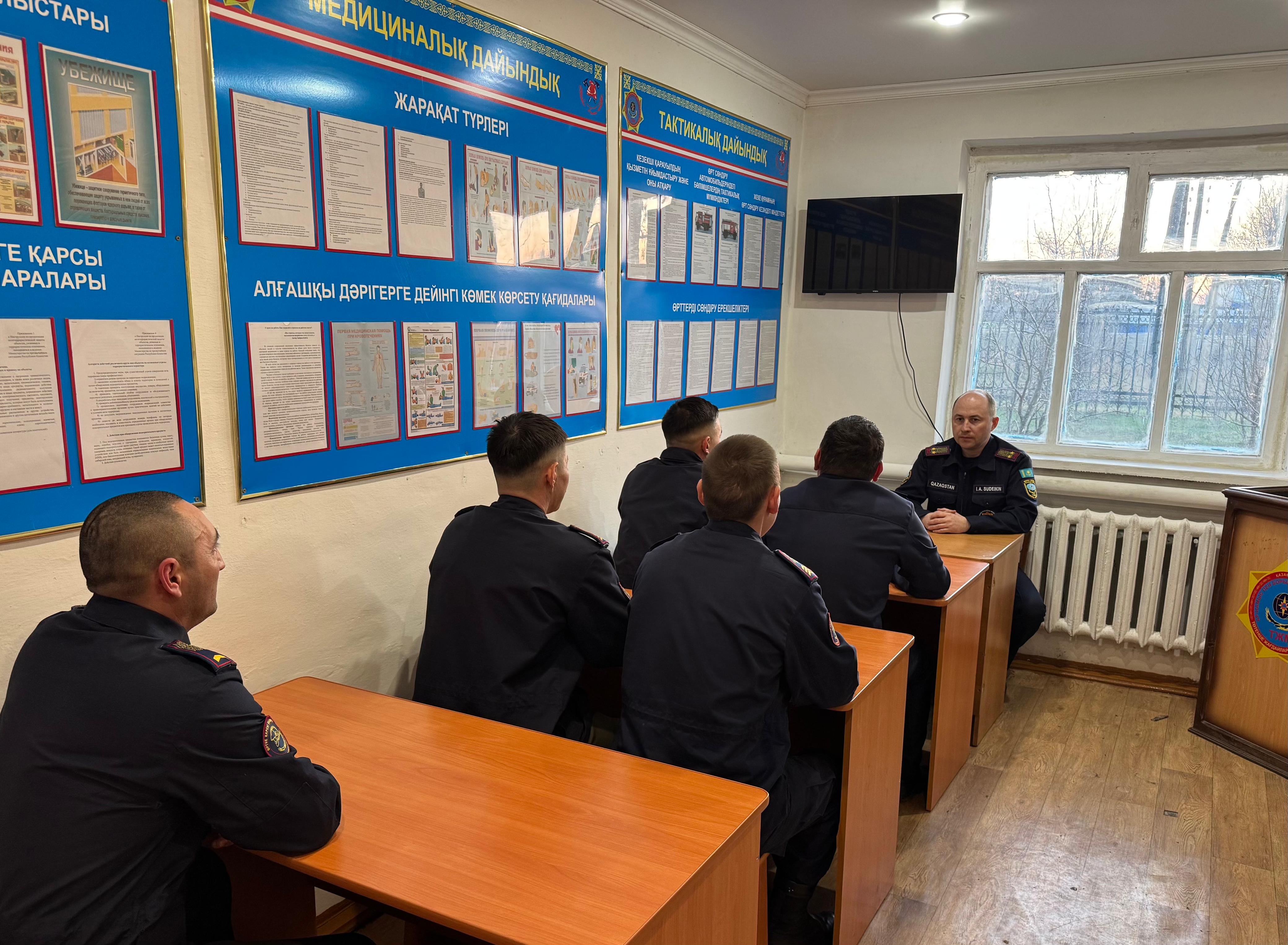 Жеке құраммен жиналыс өткізілді