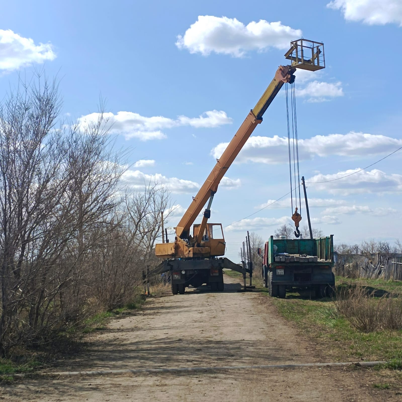 Ақжол түйік бойынша көше жарығын салу