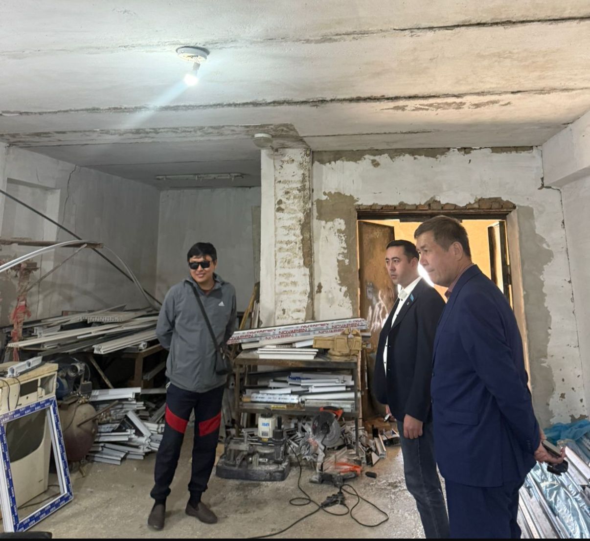 Кіші және орта кәсіпкерлікті дамыту - ел экономикасының қайнар көзі. Көктем келіп, күн жылынғанда құрылыс жұмыстары қарқынды жүретіні мәлім. Баспана тұрғызғандар үйін сәнді ету үшін құрылыс заттарының барынша заманауи үлгісін таңдайды.