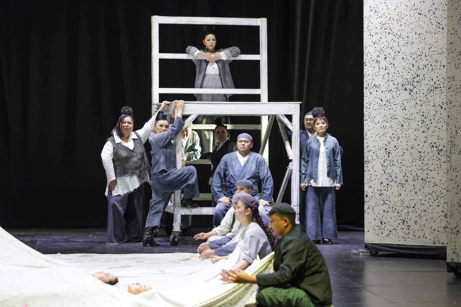 Жүсіпбек Аймауытов атындағы қазақ музыкалық-драма театры гастрольдік сапармен Астанаға келді