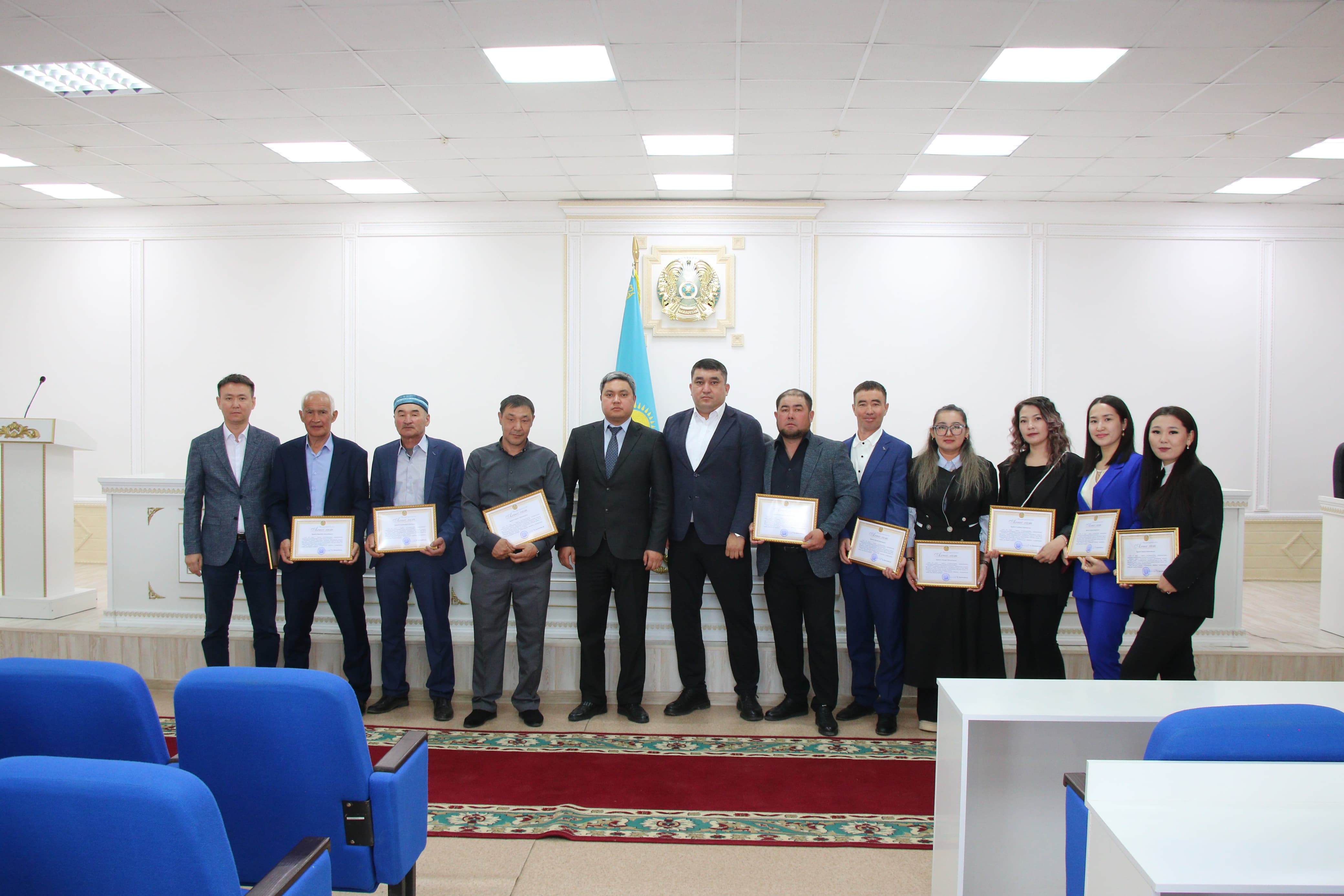 КОММУНАЛДЫҚ САЛА ҚЫЗМЕТКЕРЛЕРІ МАРАПАТТАЛДЫ