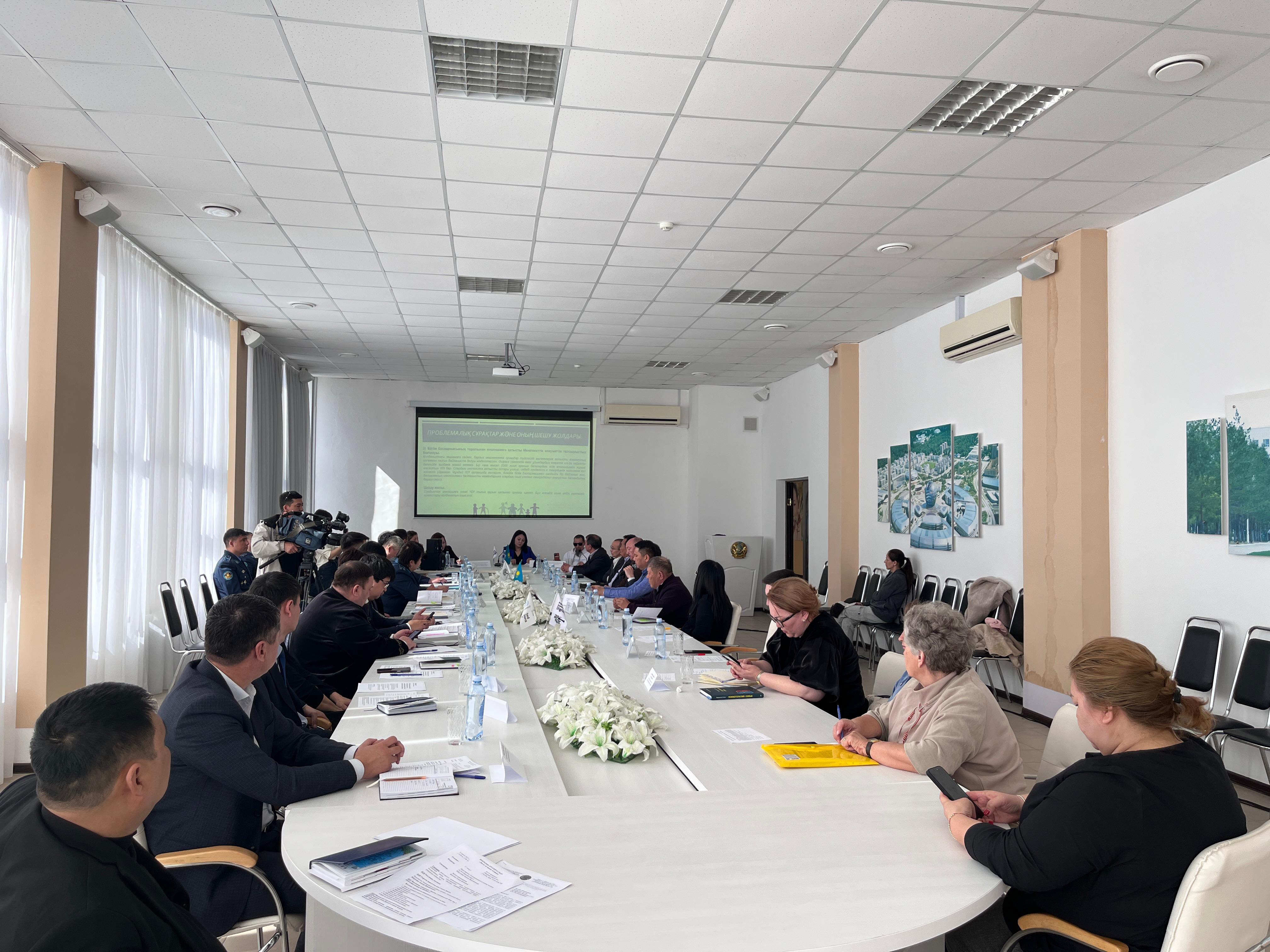 Адамның фундаменталды құқықтары бойынша мемлекеттік органдар мен қоғам өкілдері арасында диалог ұйымдастырылды