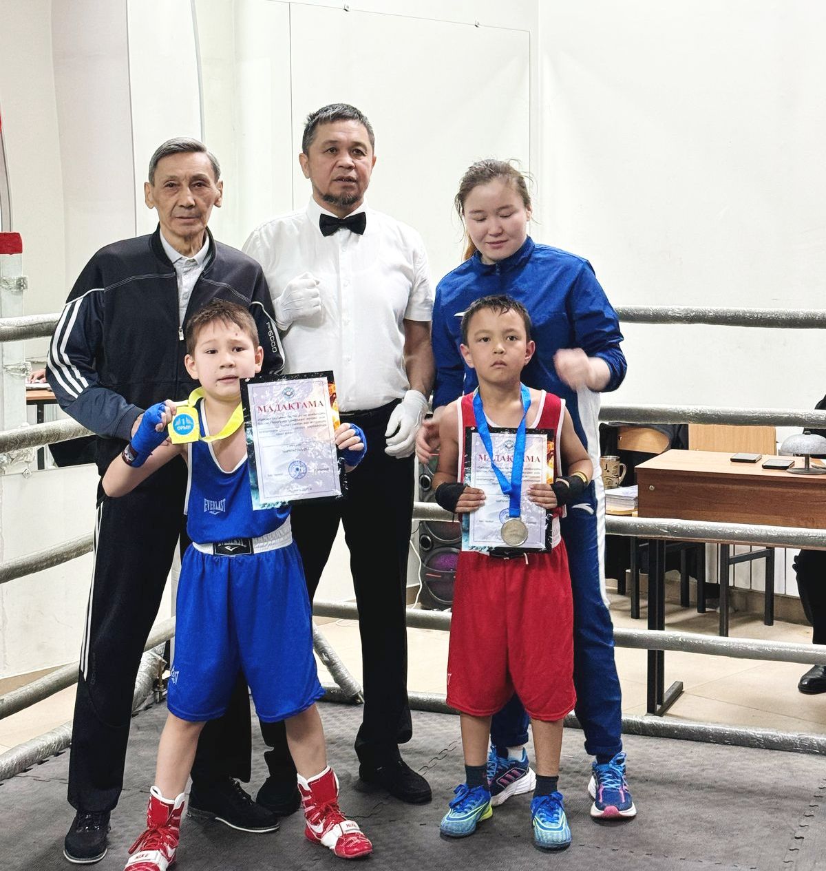 Павлодардан келген жас боксшылар Астананы бағындырды