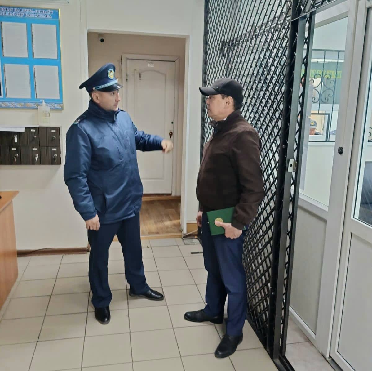 Мамлют аудандық полиция бөлімінің уақытша ұстау изоляторына бару