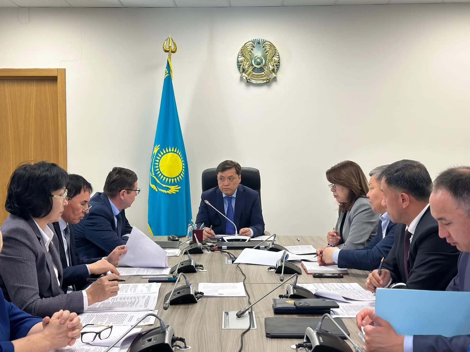 ТҮРКІСТАН: ӘРІПТЕСТІК ПЕН ӘЛЕУМЕТТІК ЖӘНЕ ЕҢБЕК ҚАТЫНАСТАРЫН РЕТТЕУ ЖӨНІНДЕГІ КОМИССИЯ МӘЖІЛІСІНДЕ МАҢЫЗДЫ МӘСЕЛЕЛЕР ТАЛҚЫЛАНДЫ