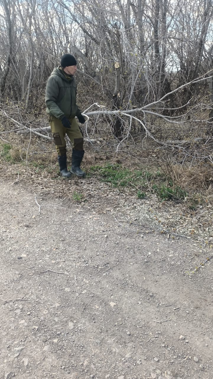 2025 жылғы 15 сәуірде учаскелік инспектор және әкім аппаратының маманы құқық бұзушылықтардың алдын алу