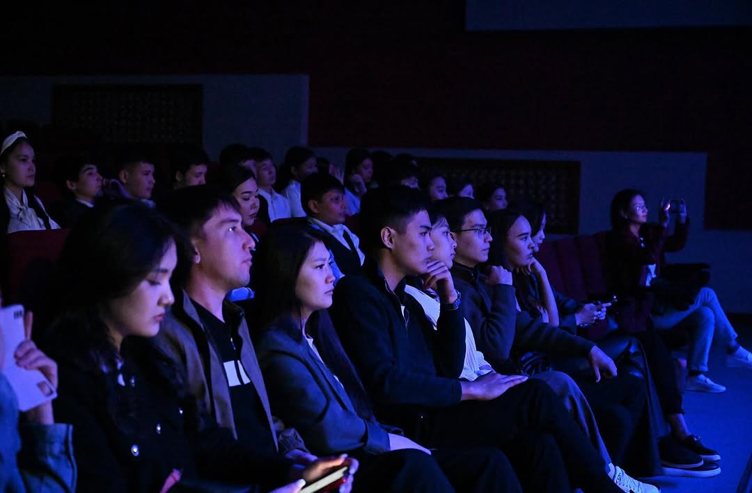 Бүгін Жеңістің 80 жылдығы мен Кеңес Одағының батыры Әлия Молдағұлованың 100 жылдығына арналған «Әлия - қайсар қызы қазақтың» атты танымдық шара өткізілді