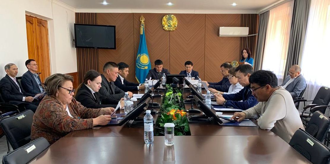 Аудандық мәслихаттың тұрақты комиссияларының отырысы