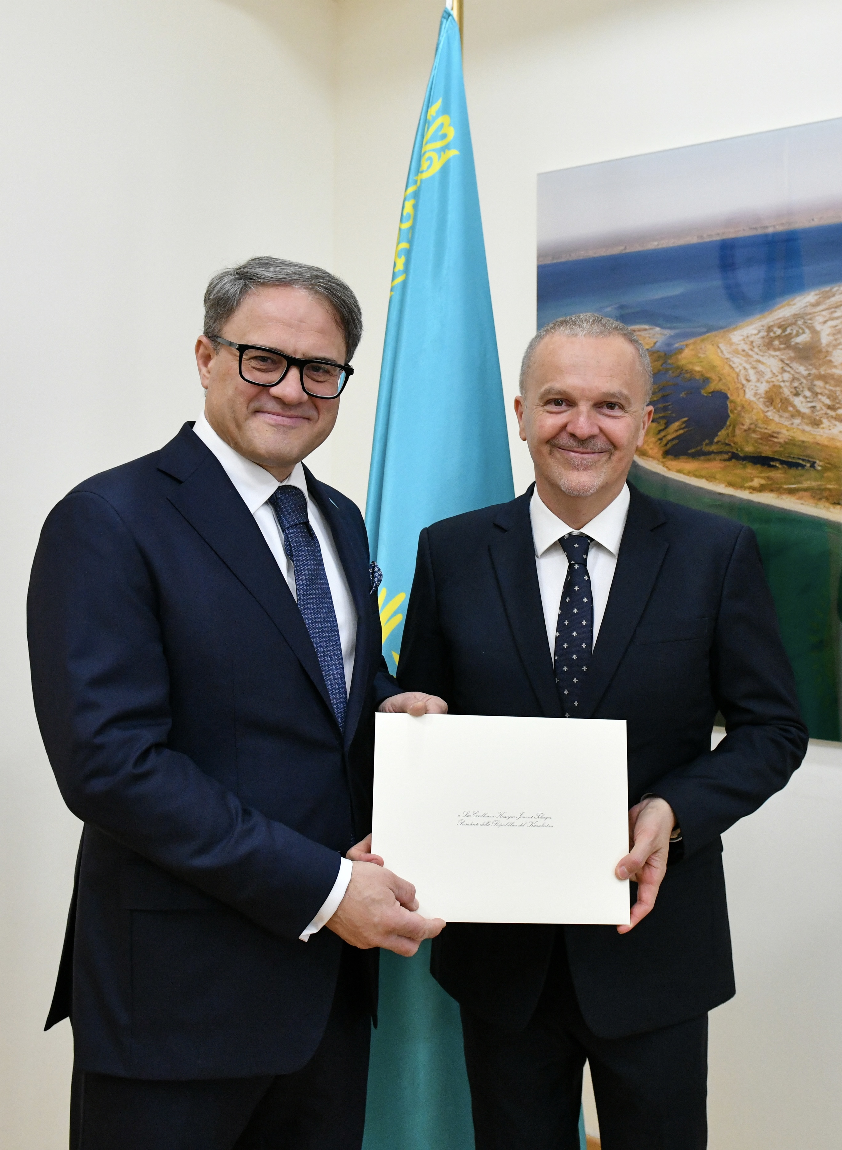 «Benvenuto» немесе «Қош келдіңіз»