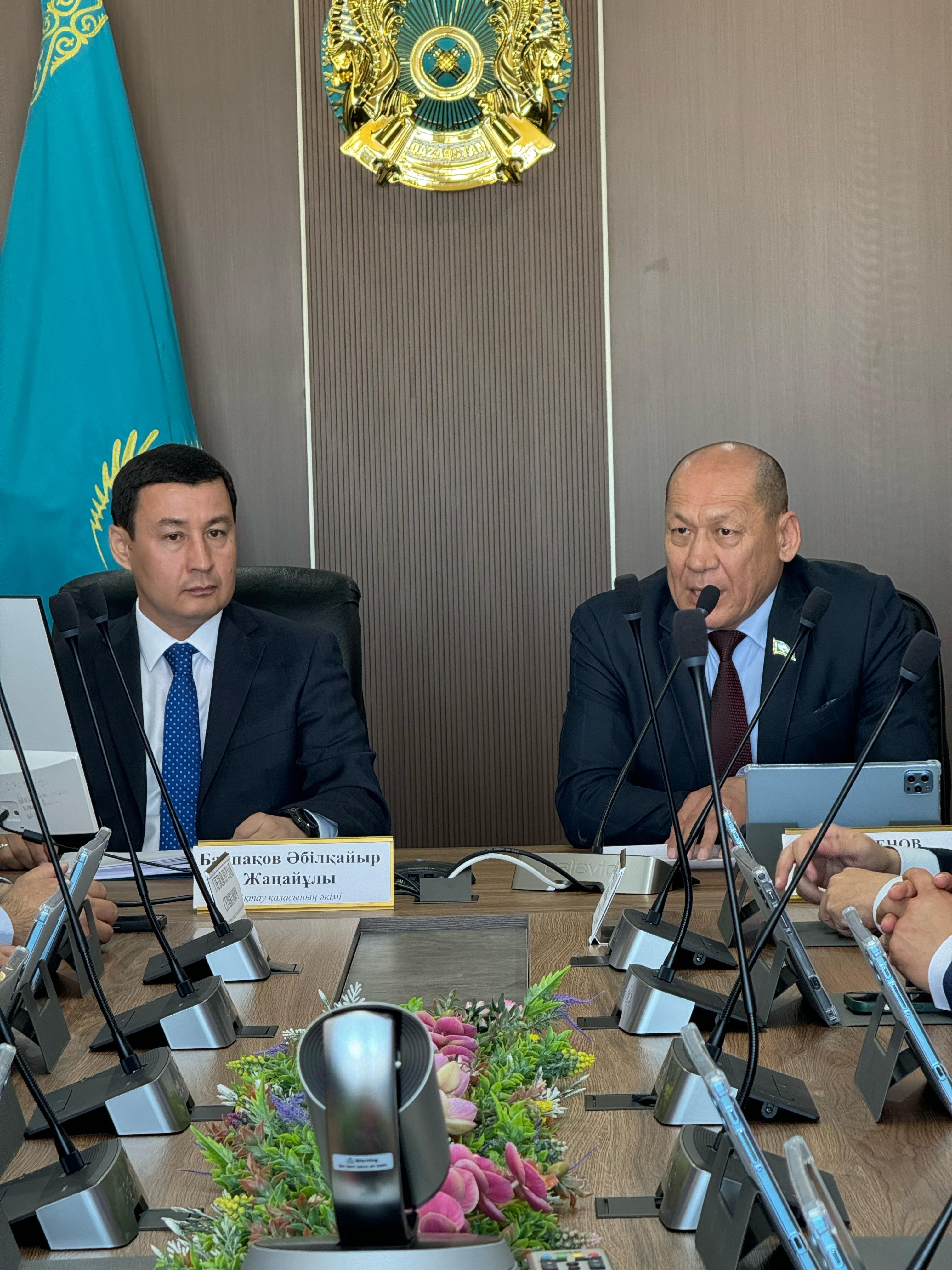 Ақтау қалалық мәслихатының кезектен тыс жиырма бірінші сессиясы өтті