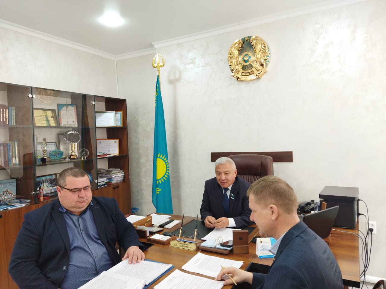 Аудан мәслихатының экономика және бюджеттік саясат мәселелері жөніндегі тұрақты комиссиясы