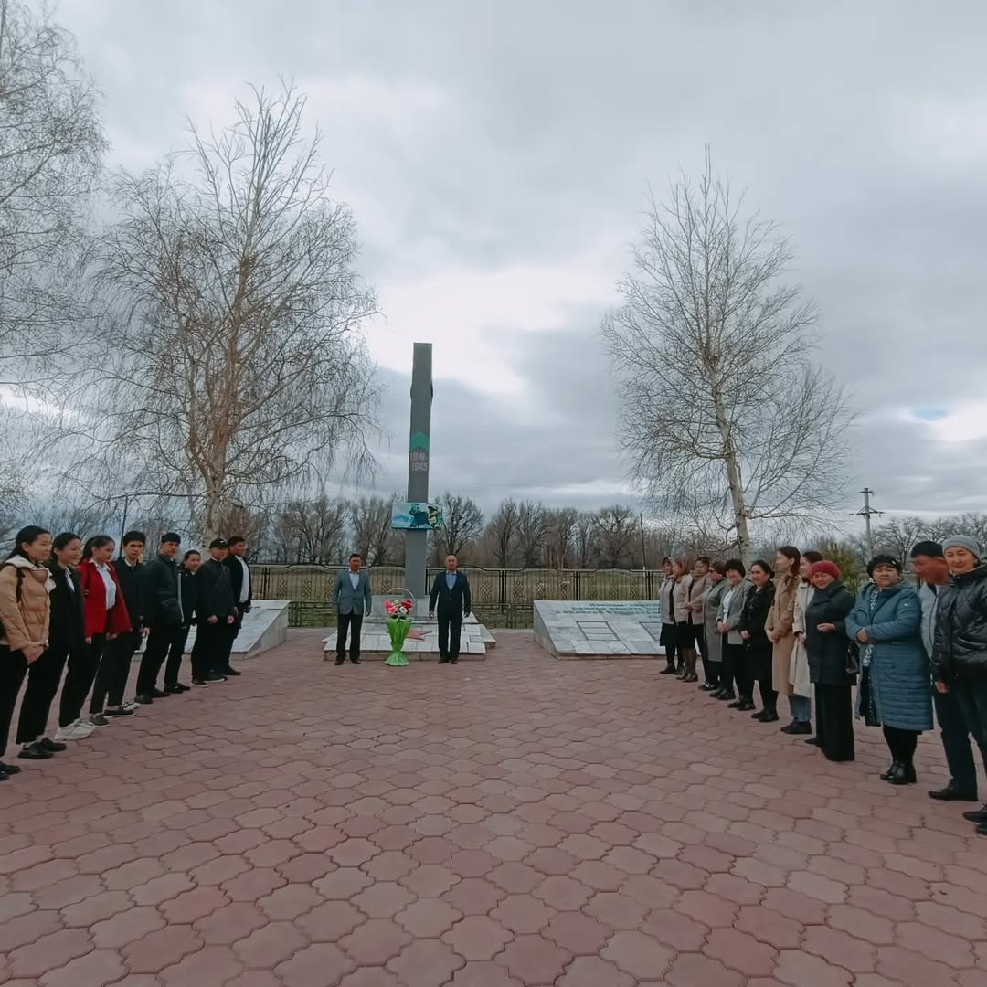 «Ескерткіштер-ел тарихы» атты танымдық кездесу өткізілді.