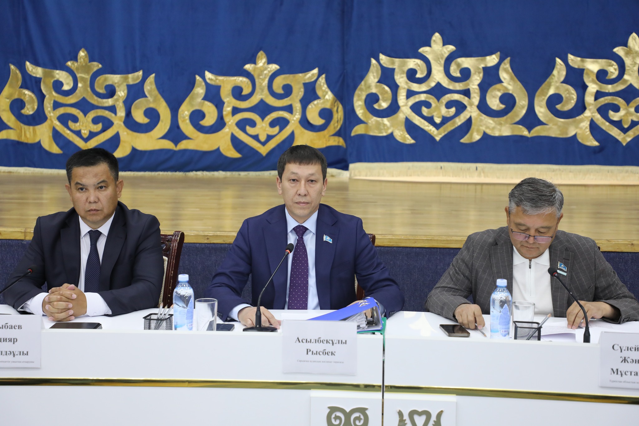 АУДАН ТҰРҒЫНДАРЫ МЕН ҚОҒАМ БЕЛСЕНДІЛЕРІНІҢ ӨТІНІШТЕРІ МЕН ҰСЫНЫСТАРЫ ТЫҢДАЛДЫ