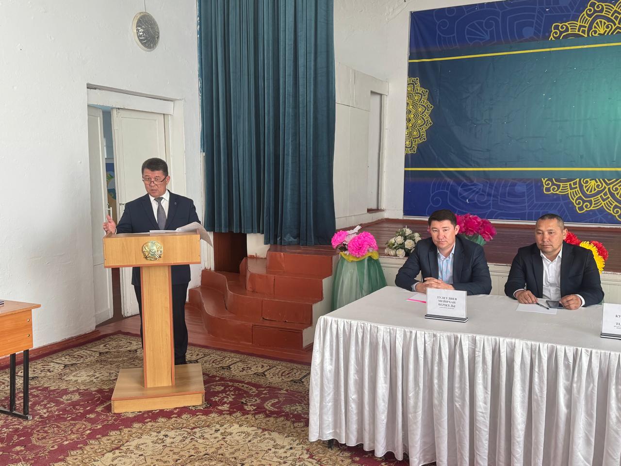 Өкіл Жамбыл облысы Мойынқұм ауданы Қызылтал ауылдық округі Көкжелек ауылының  тұрғындарымен кездесу және жеке қабылдау  жүргізді