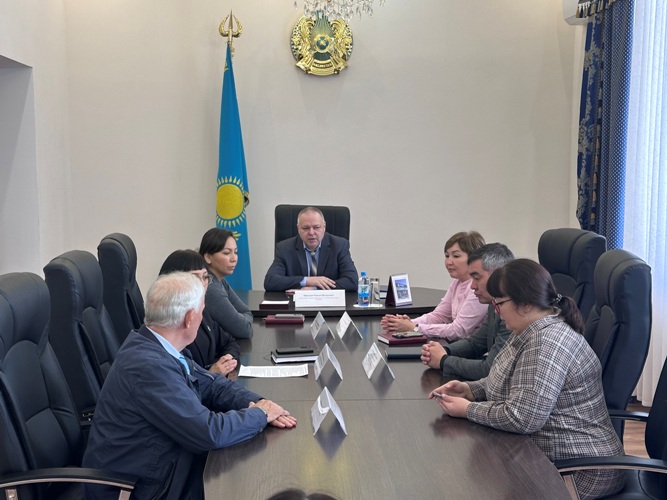 Қостанай әлеуметтік-техникалық университеті студенттерімен мемлекеттік қызметке кіру мәселелері бойынша кездесу өтті