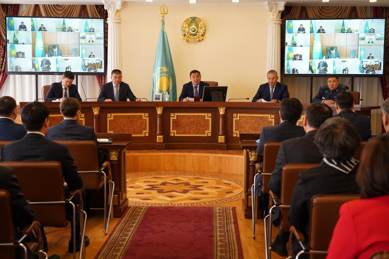 Сыбайлас жемқорлыққа қарсы іс-қимыл жөніндегі ведомствоаралық комиссия: тұрғын-үй коммуналдық шаруашылық және құрылыс салаларындағы сыбайлас жемқорлық тәуекелдері қаралды