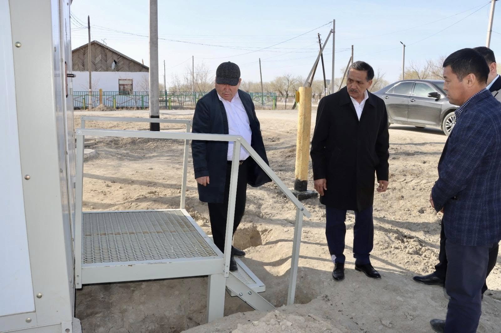 Аудан әкімі электр желілерін ауыстыру жұмыстарымен танысты