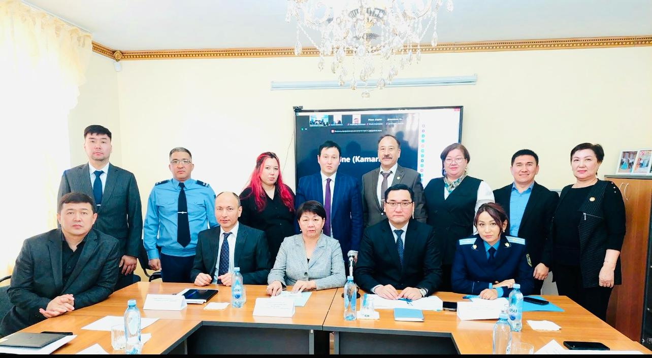 «Адвокаттардың кәсіби құқықтарын құрметтеу құқықтық және демократиялық мемлекеттің ажырамас бөлігі» тақырыбындағы интерактивті дөңгелек үстел өткізді.