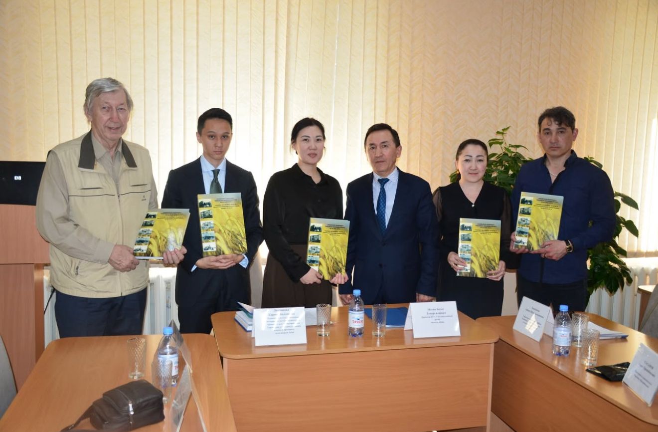 Абай облысы мемлекеттік архивінің 105-жылдығына арналған «Тарихты адамдар жасайды, ал архившілер сақтайды» атты дөңгелек үстел отырысы