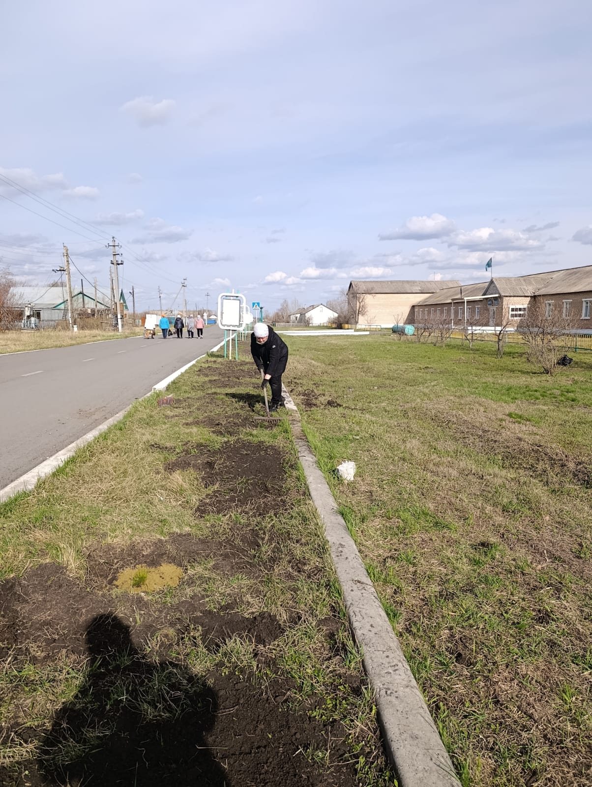 Сорочин ауылдық округінде көшет отырғызу 2025 жылғы 19 сәуірде жүргізілді
