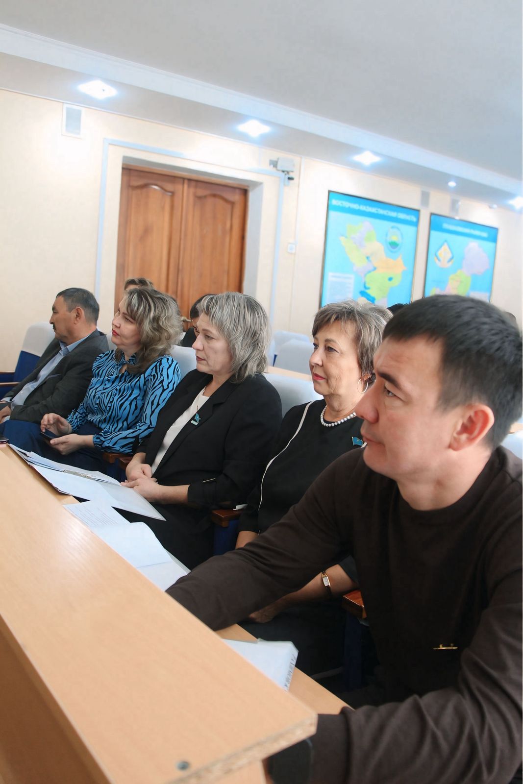 Глубокое аудандық мәслихатының кезектен тыс жиырма екінші сессиясын өтті