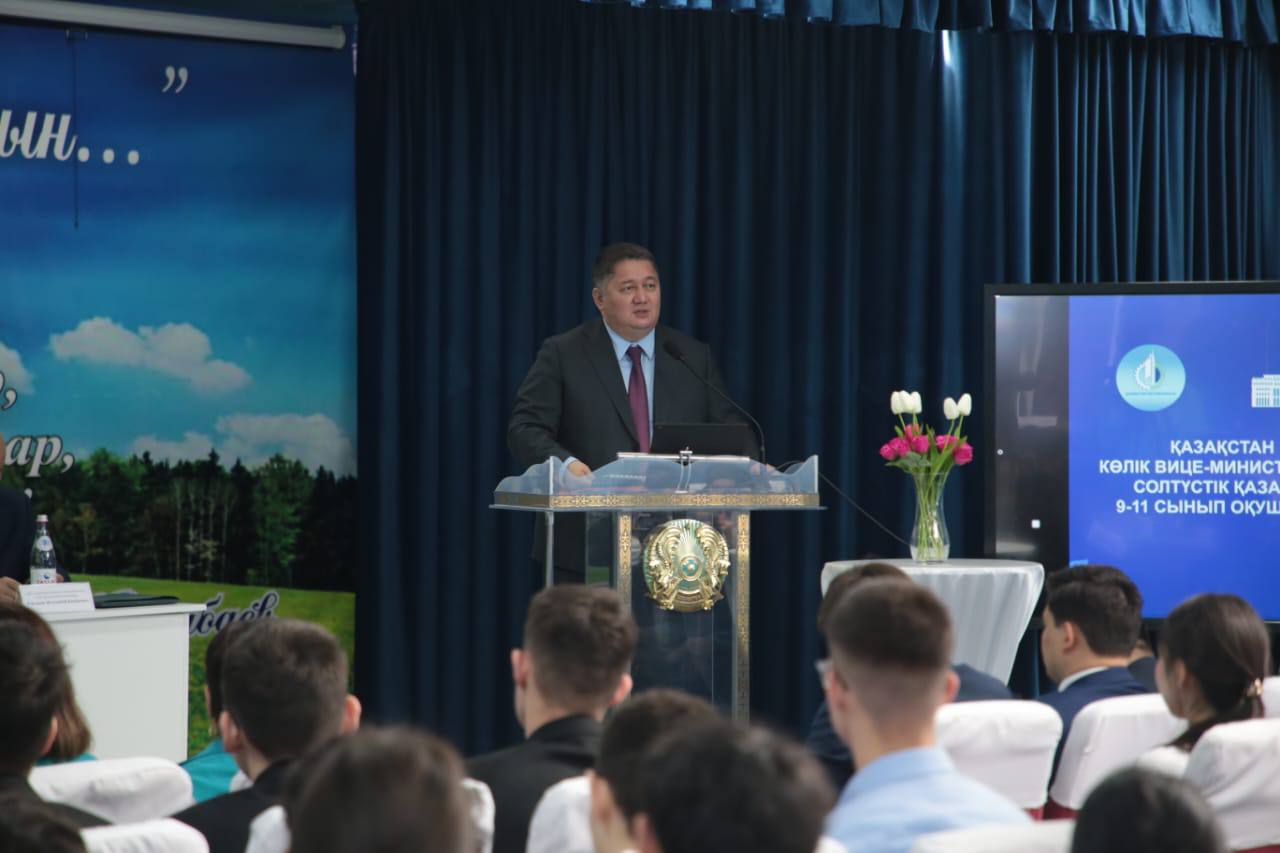 Көлік вице-министрі Петропавл қаласының оқушыларымен кездесті