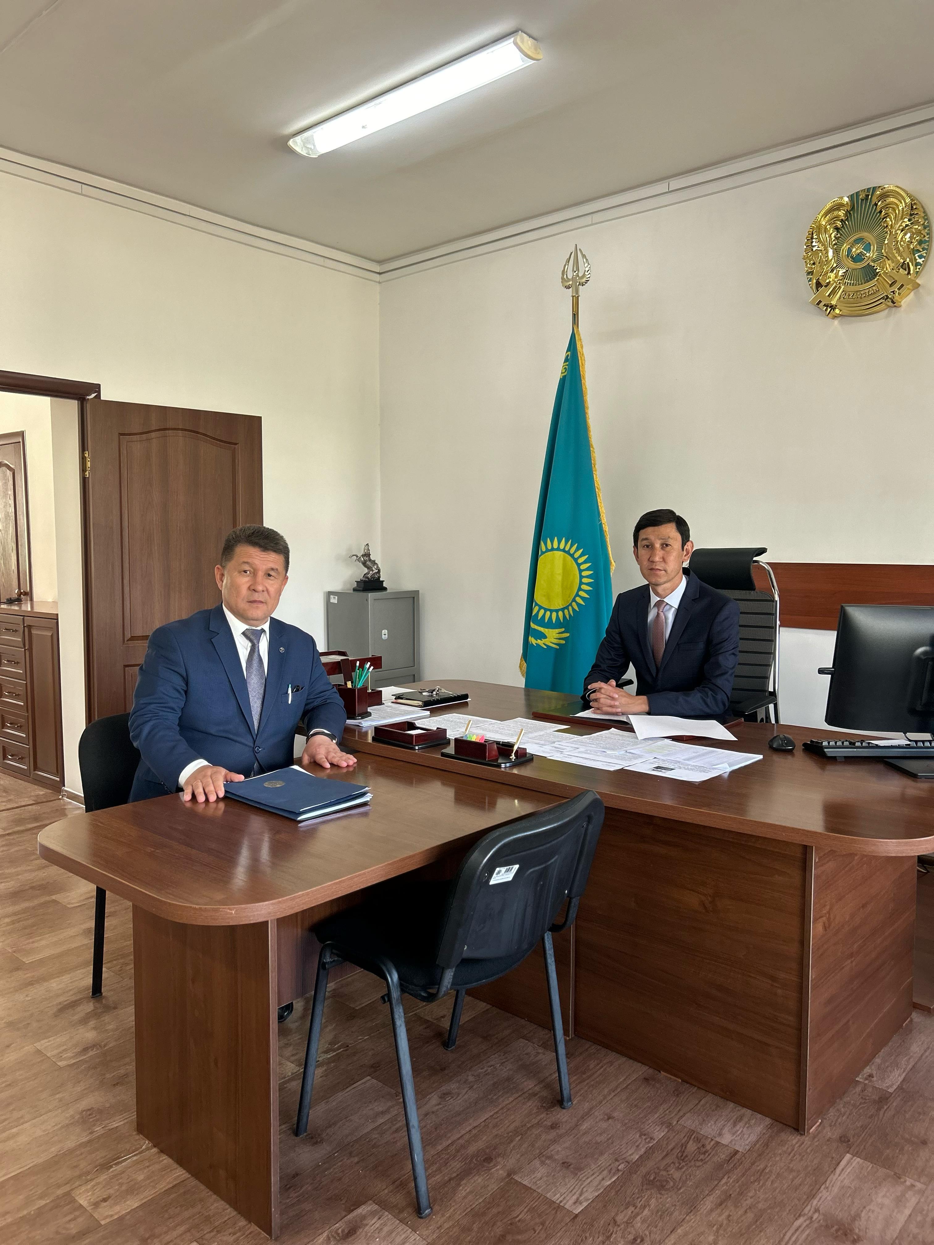 Өкіл Жамбыл облысы Мойынқұм ауданының прокурорымен кездесті