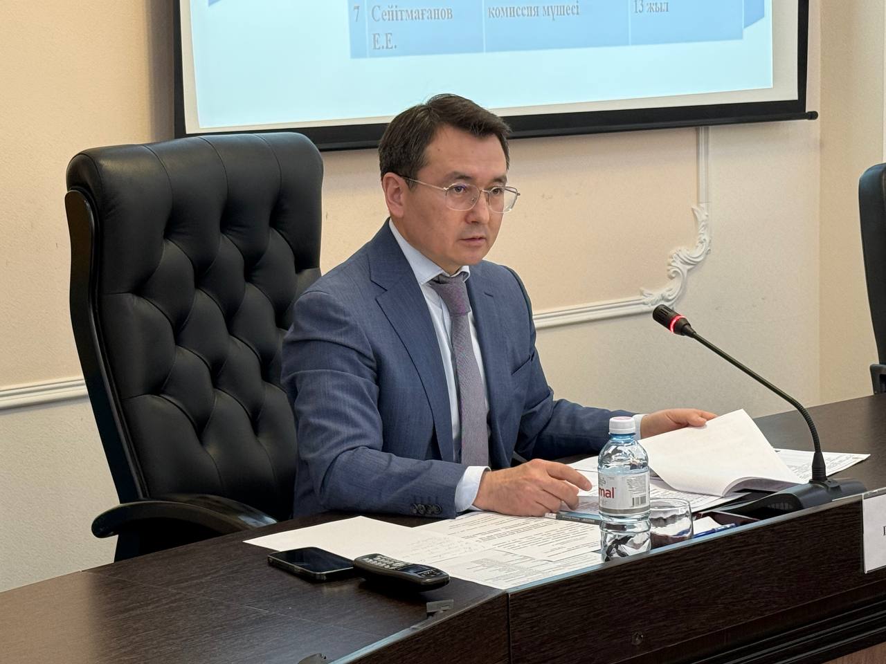Бүгін ауылдық округ, ауылдар мен кенттер әкімдерін сайлауға дайындық және оны өткізу мәселелері бойынша кеңес өтті