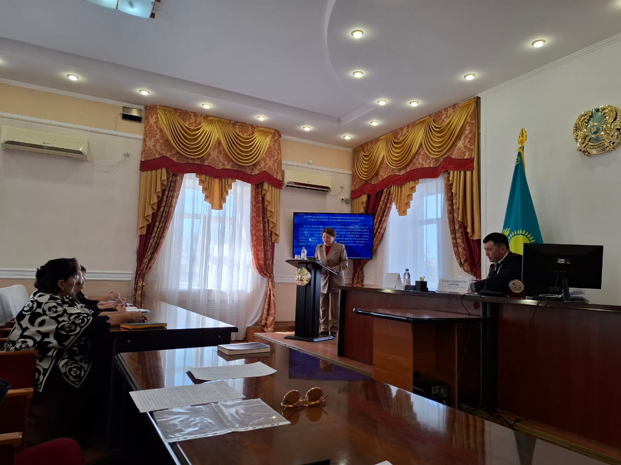 21 сәуірде Мағжан Жұмабаев ауданы әкімдігінің жанындағы Әйелдер істері және отбасылық — демографиялық саясат жөніндегі комиссияның отырысы өтті.
