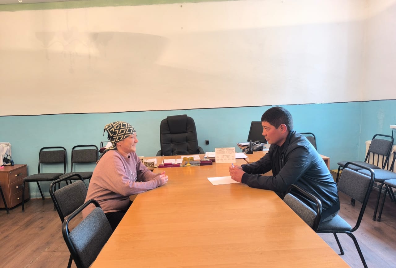 Аудандық мәслихаттың депутаты Курбанов Тимур Тохтаржанұлы сайлаушыларды жеке мәселелері бойынша қабылдау жүргізді.