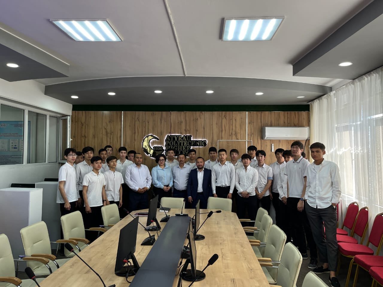 Еңбек инспекторы студенттермен кездесті