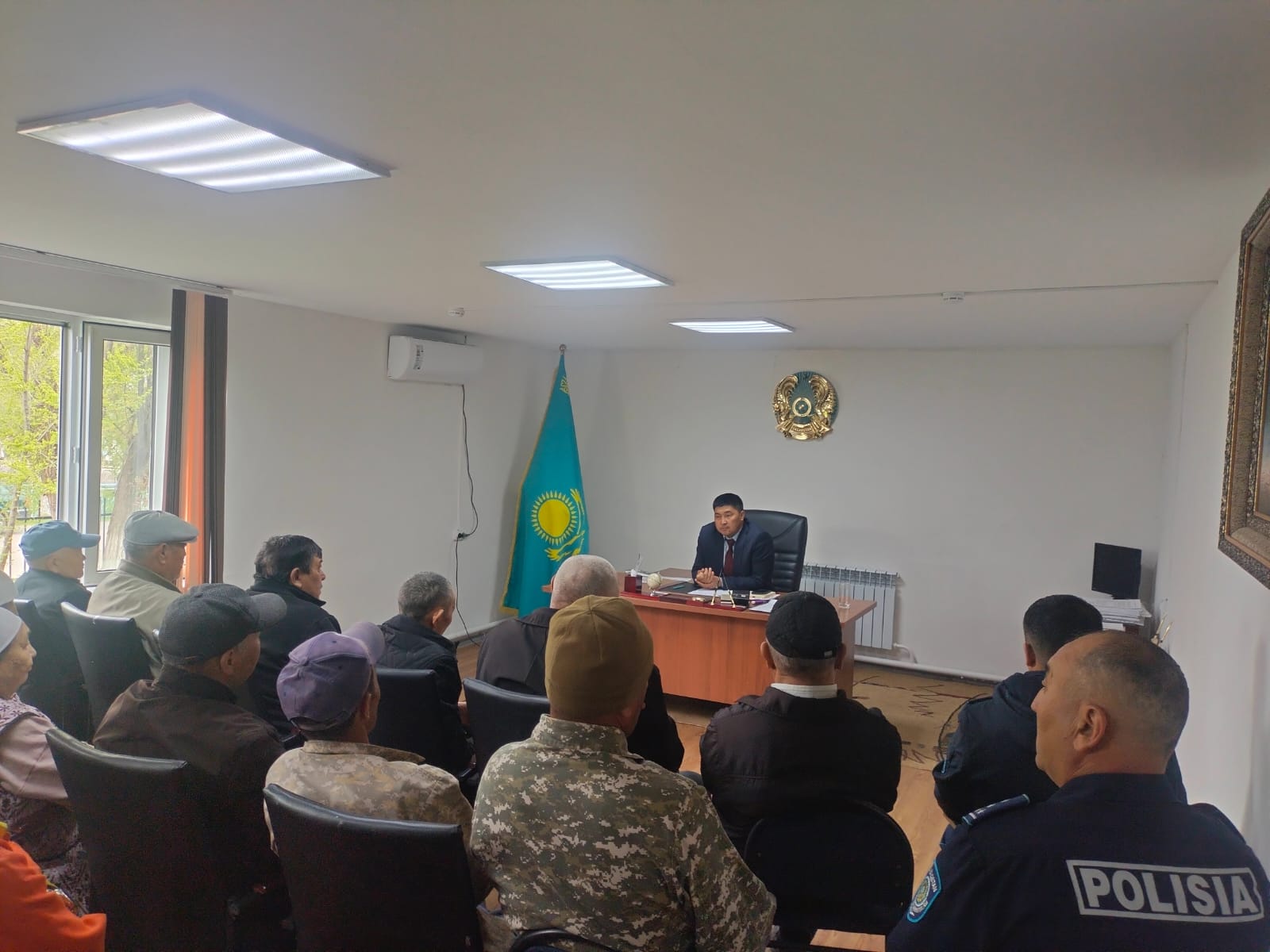 Округ әкімі Н.Нұрлановтың ауыл тұрғындарымен кездесуі