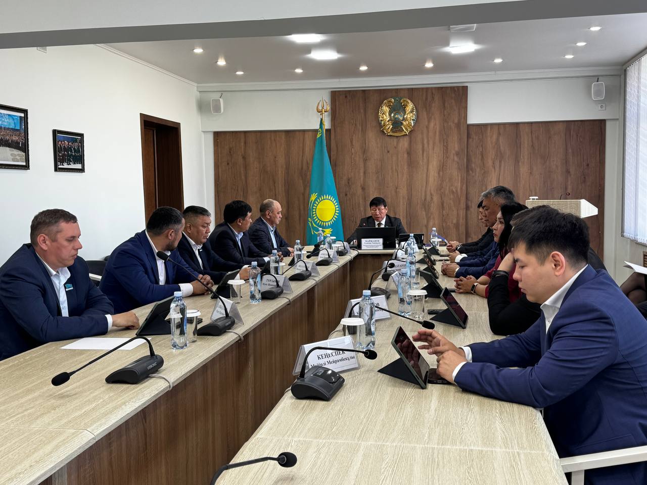 Абай облысы мәслихатының кезектен тыс жиырма алтыншы сессиясы өтті